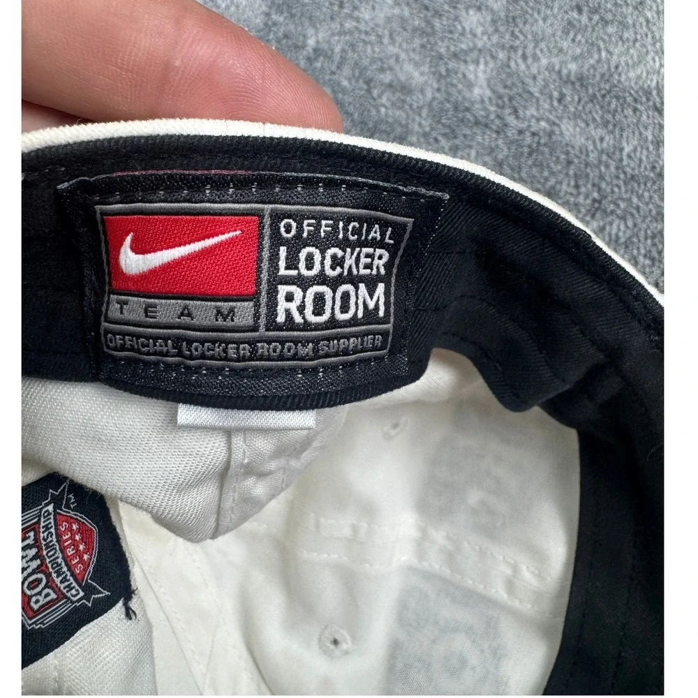 Vintage Nike USC Trojans 2007 Rose Bowl Champions Hat White Black‎ Strapback